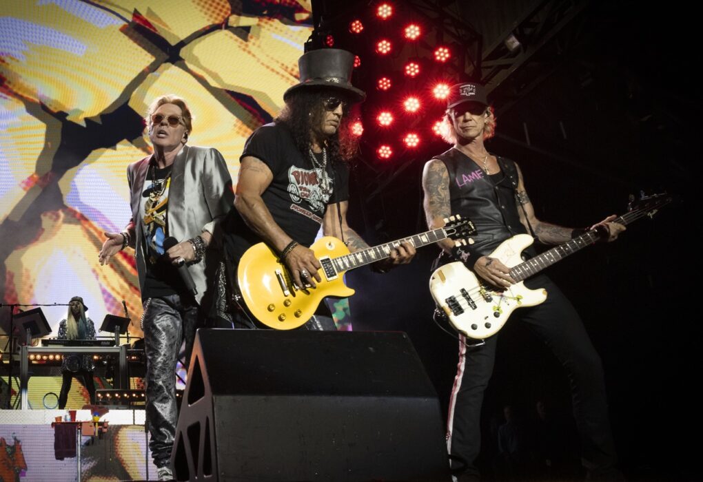 Guns N' Roses é confirmado como atração principal no Monsters Of Rock em 2026