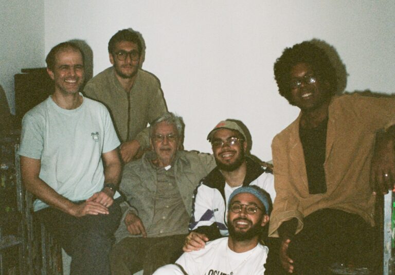 Gilsons lança inéditas com Caetano Veloso e família, além de Narcizinho