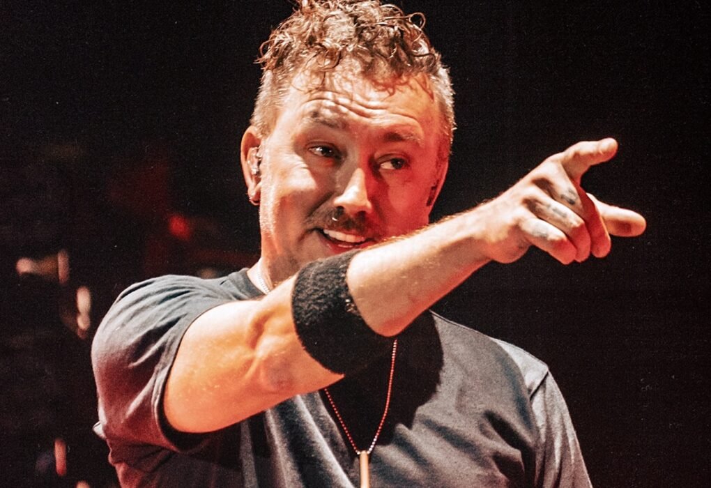 Rise Against faz do Palco Mundo uma grande roda punk no Rock in Rio 2026